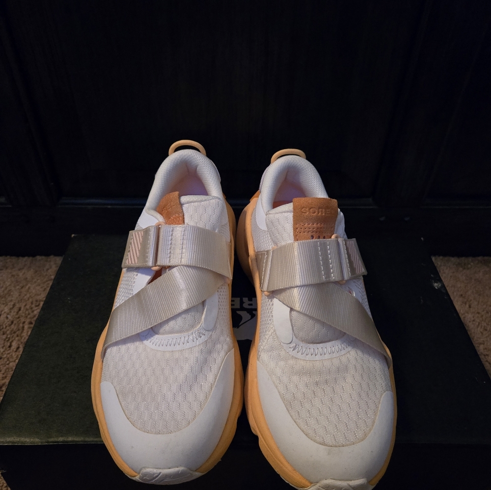 Sorely women's sneakers